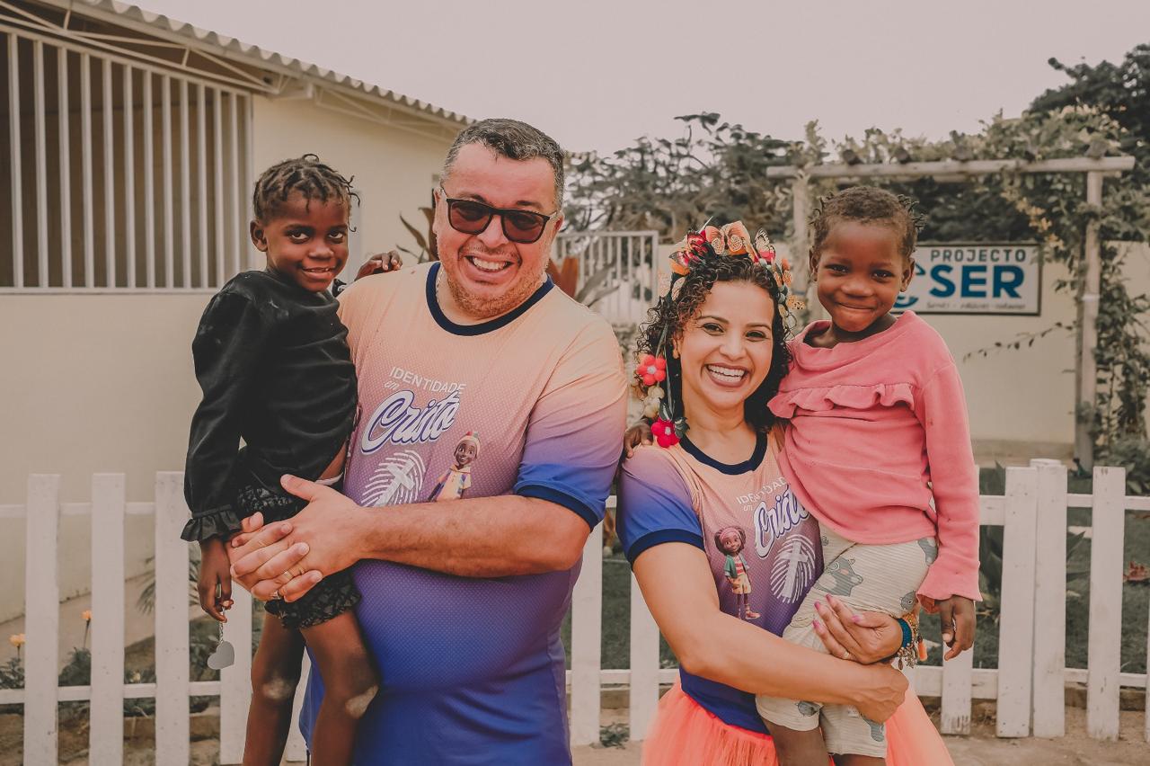 Carrousel Fotos Apadrinhe uma criança 05